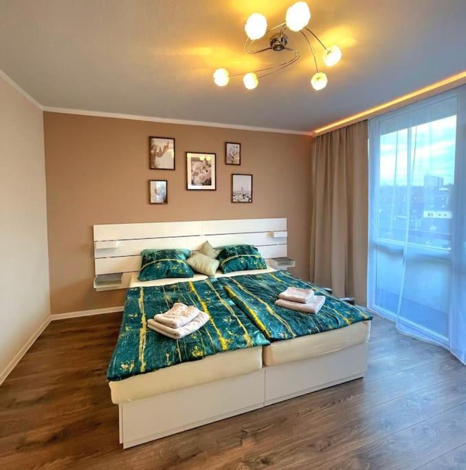Grosse 3-Zimmer Wohnung, Zentrale Lage. Mülheim an der Ruhr Exteriér fotografie