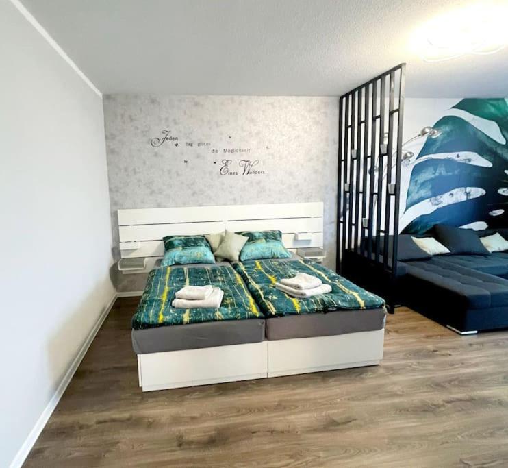 Grosse 3-Zimmer Wohnung, Zentrale Lage. Mülheim an der Ruhr Exteriér fotografie