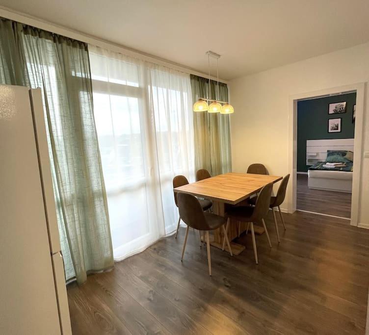 Grosse 3-Zimmer Wohnung, Zentrale Lage. Mülheim an der Ruhr Exteriér fotografie
