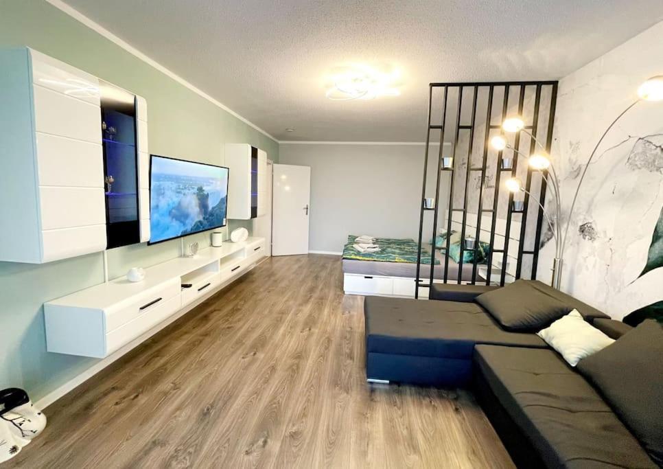 Grosse 3-Zimmer Wohnung, Zentrale Lage. Mülheim an der Ruhr Exteriér fotografie