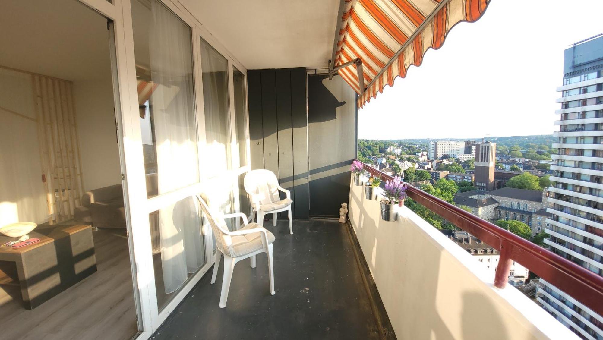 Grosse 3-Zimmer Wohnung, Zentrale Lage. Mülheim an der Ruhr Exteriér fotografie