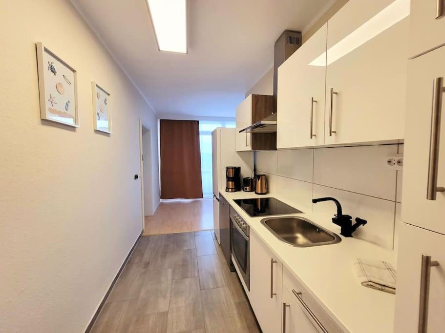 Grosse 3-Zimmer Wohnung, Zentrale Lage. Mülheim an der Ruhr Exteriér fotografie